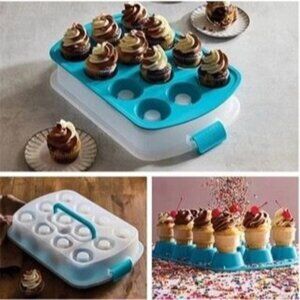 Pampered Chef Cupcake Pan & Carrier Set New